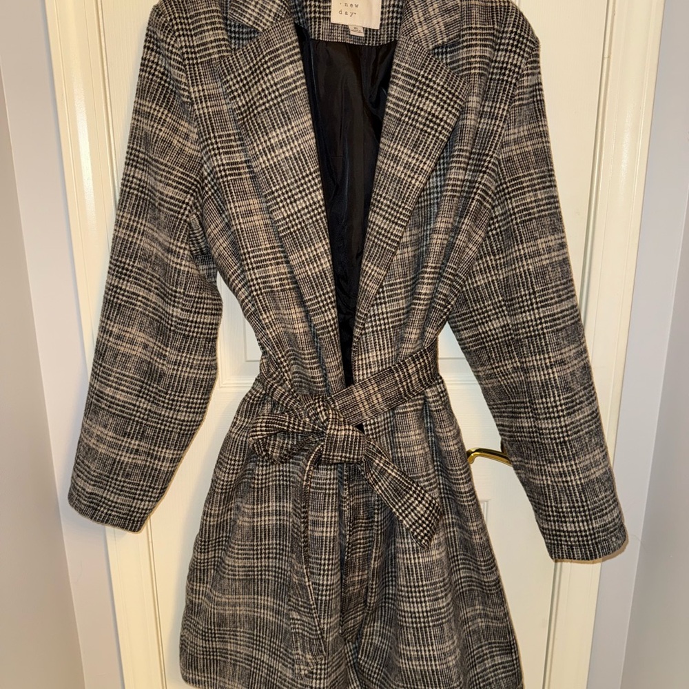 Women's Plaid Belted Coat